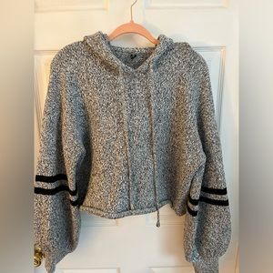 Onzie cropped hoodie